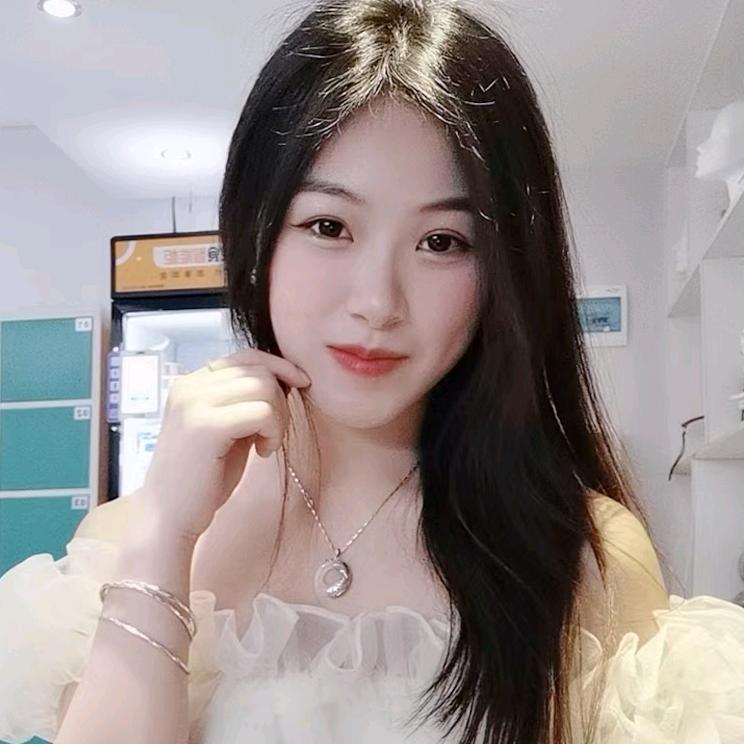 倩倩💃
