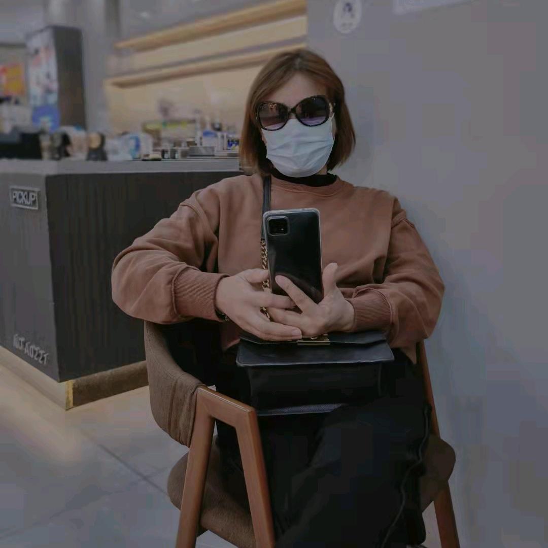 有舍有得💋：💋🌹🌹🌹