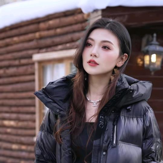 千屿sheila小助理