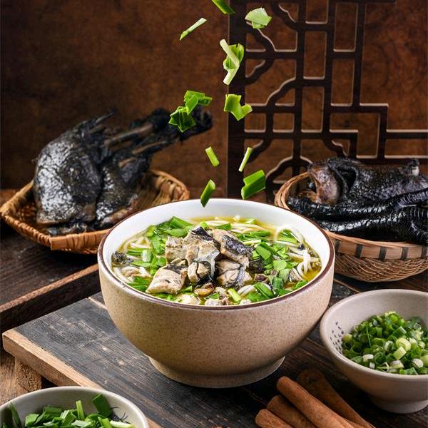 漕涧《好味道【那色乌鸡米线】》