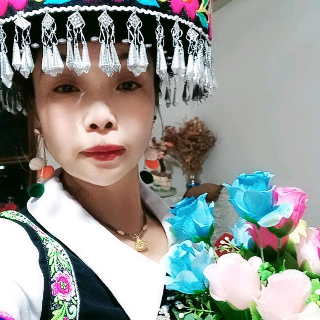 彝翠