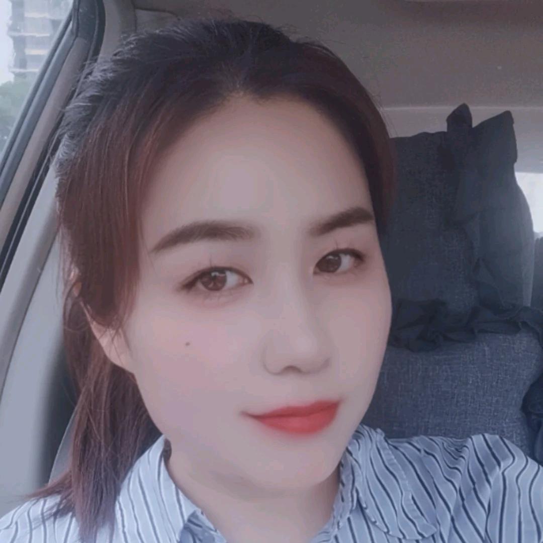 遂平潮衣汇  杨蕾