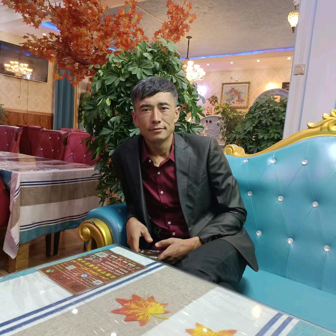 艾散江