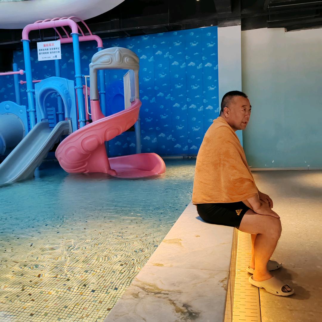 海鸣哥服饰