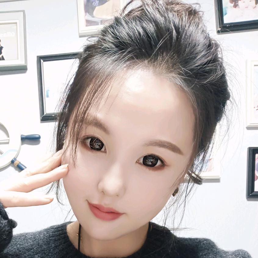 卖门小阿姨
