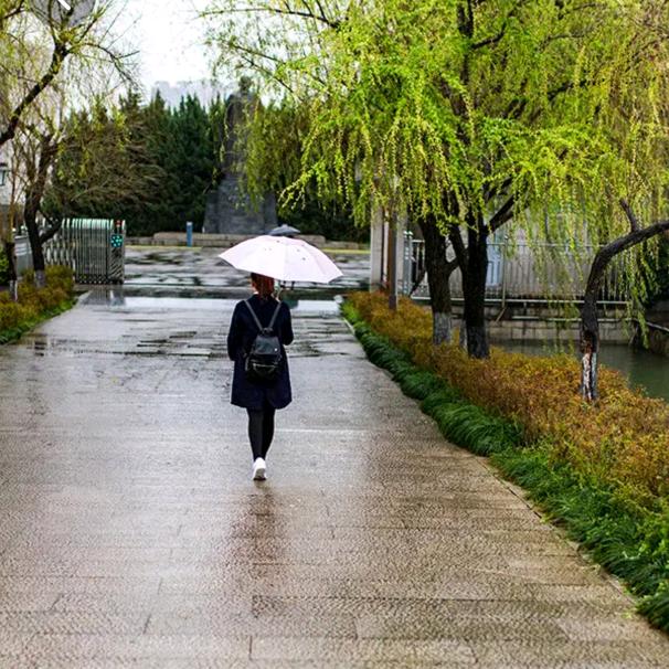 刘三妹【拒绝私聊】