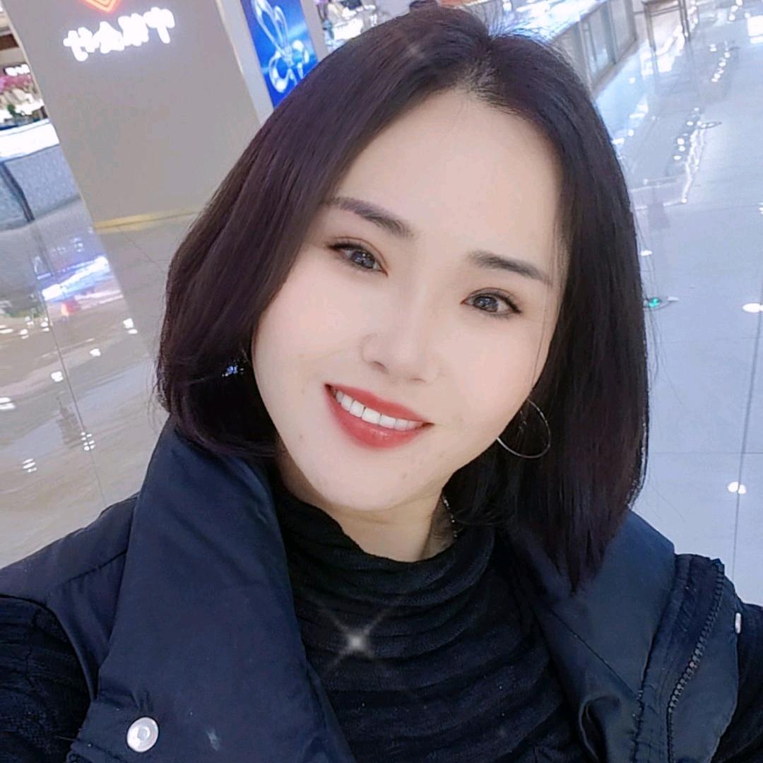 ヾ(・崔∀・)ﾉ璨明珠  Happy