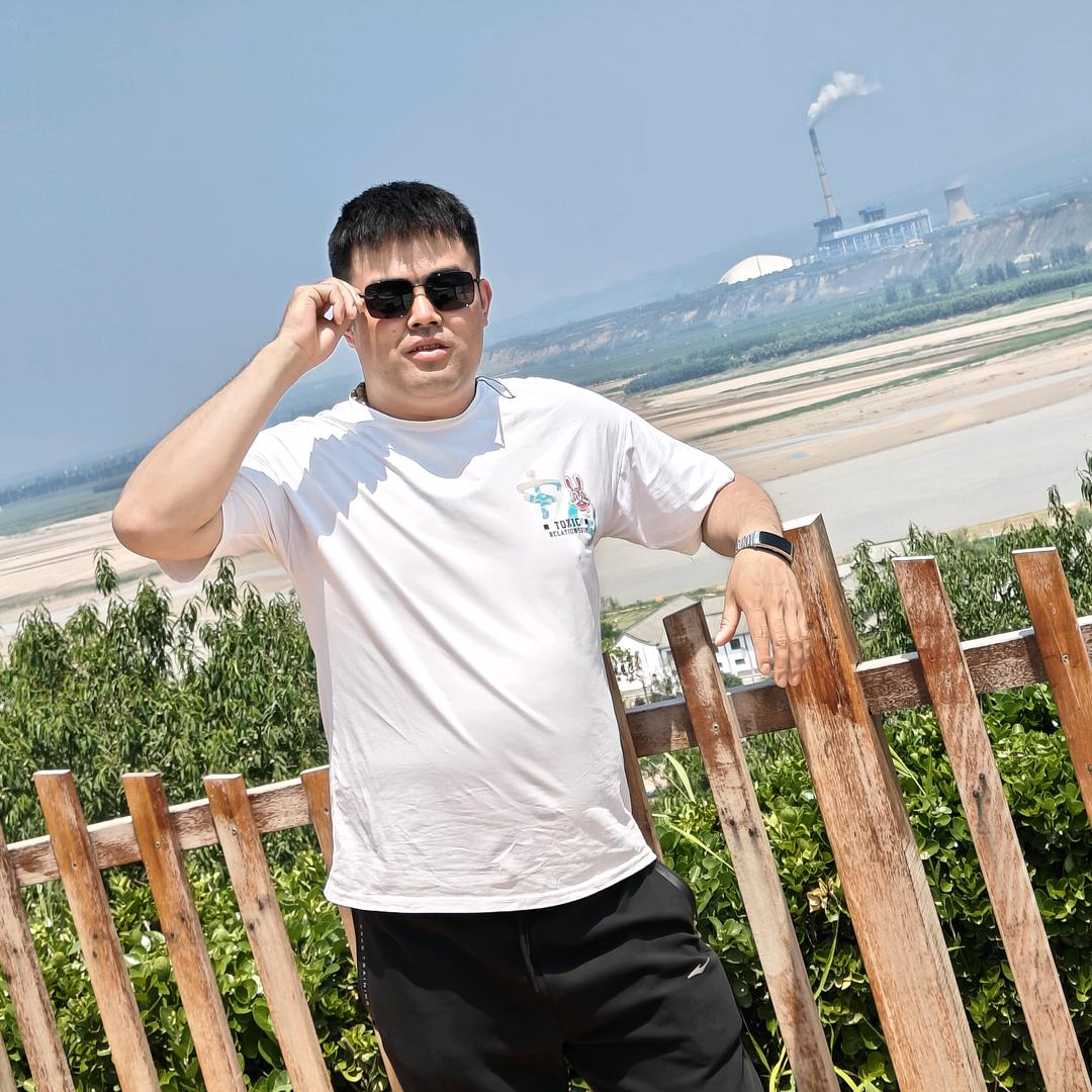 薛二爷(桀骜不驯)