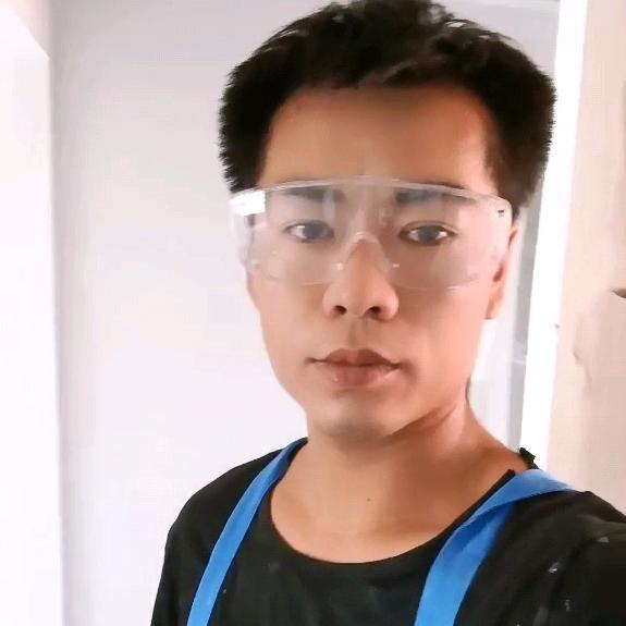杨金旭
