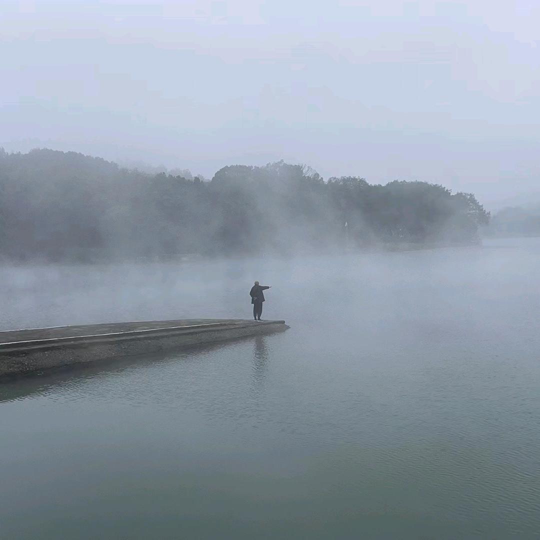 风尘苦旅