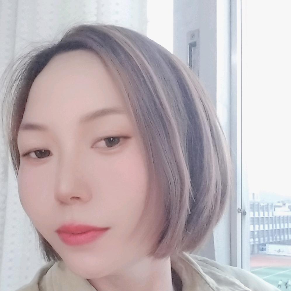 @红红