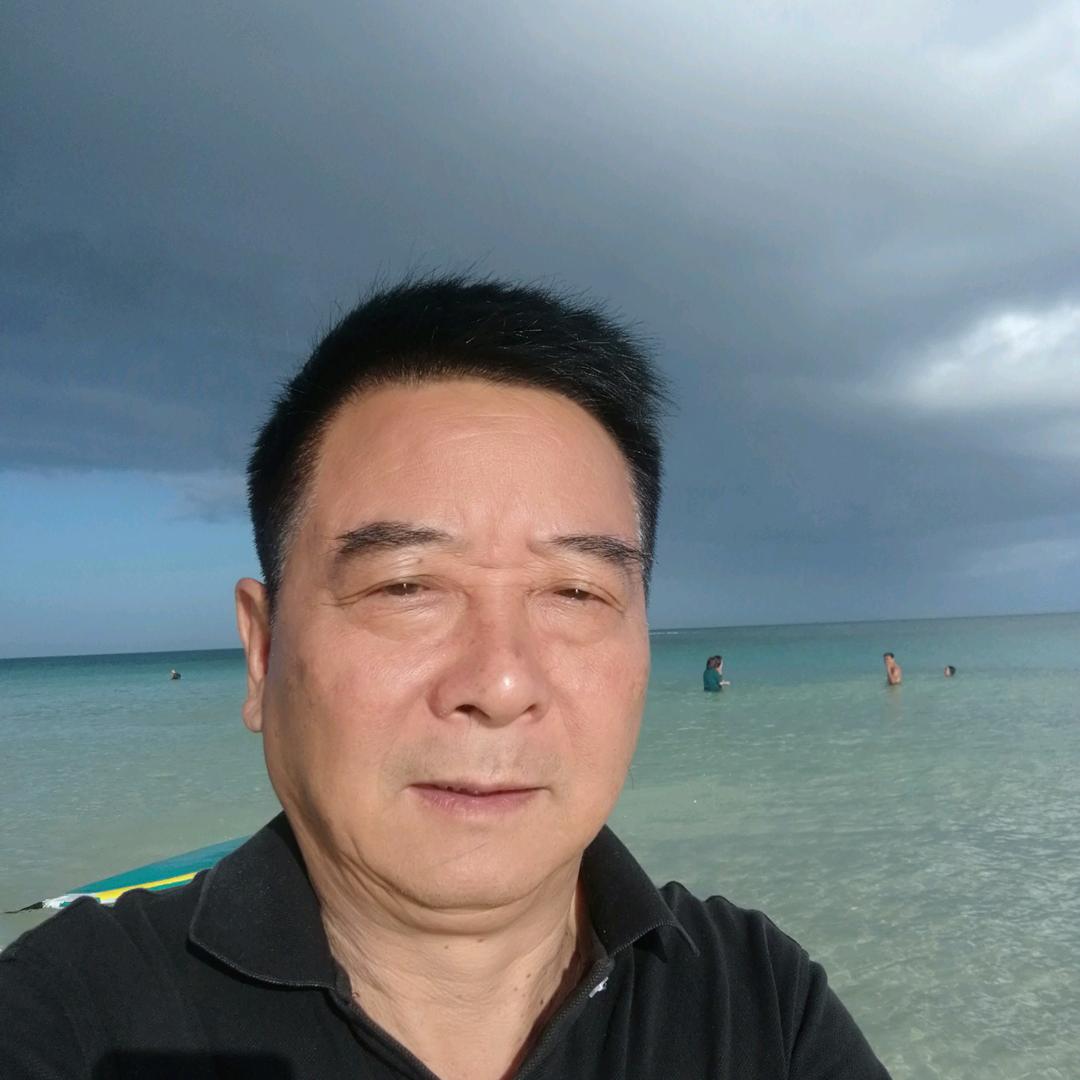 芸阁凌尧