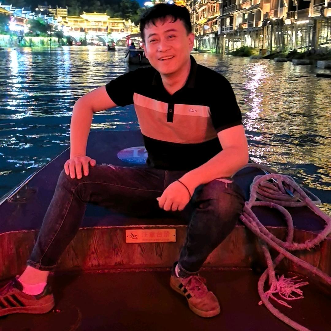 卖磁砖的药剂师