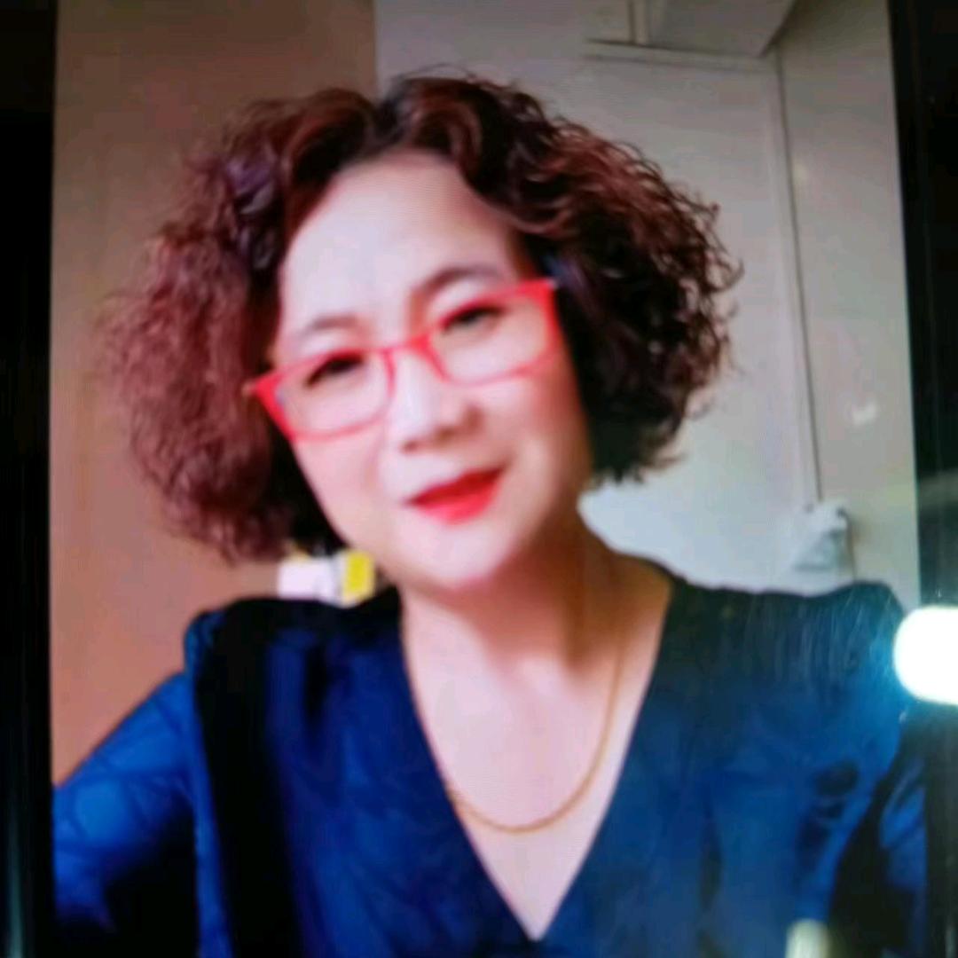 胡玲姐上午8点40分直播