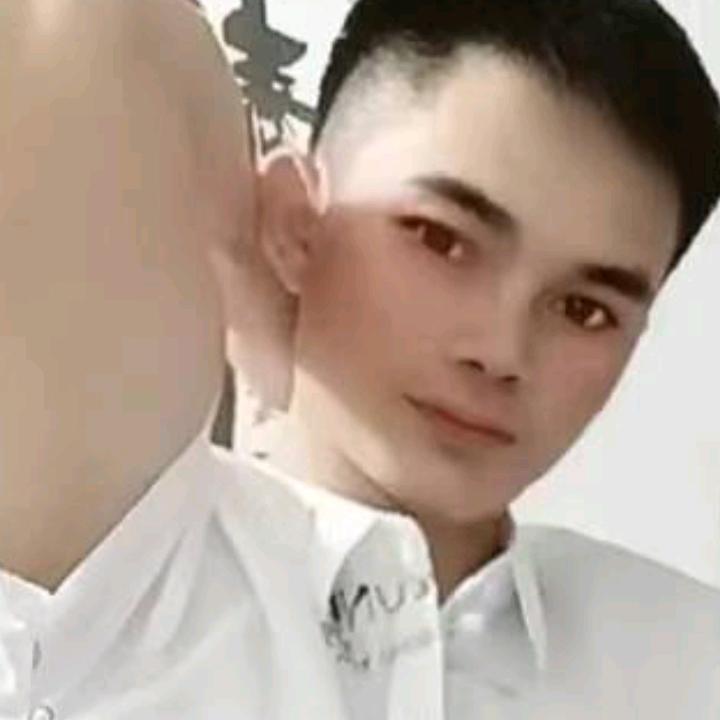 国 章  (执行者)
