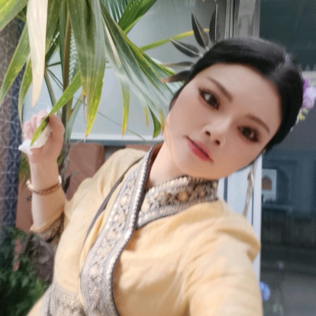 削铅笔(｡･ω･｡)ﾉ♡