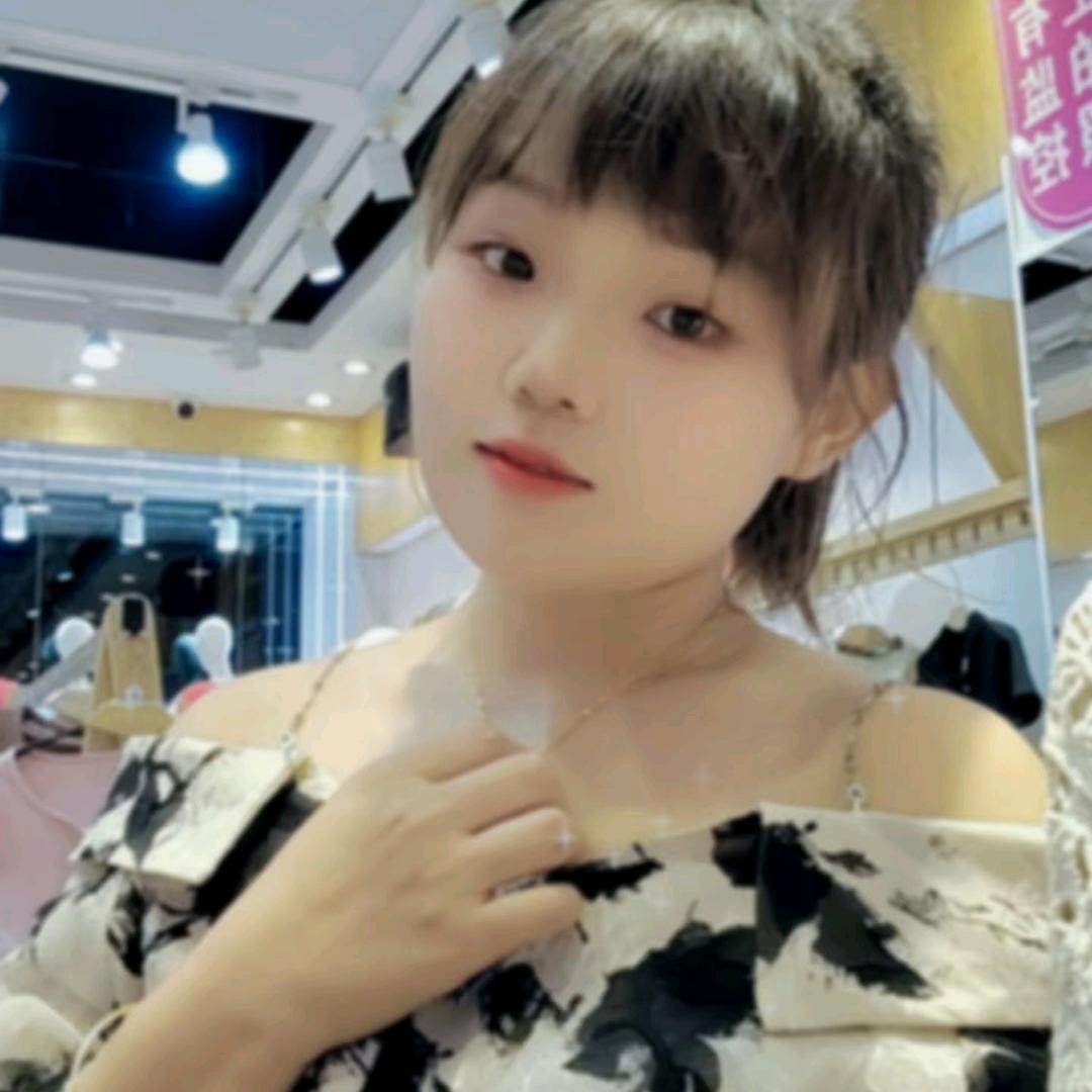 小 鳳 槿（拒绝私聊）