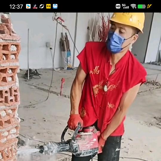 徐州拆除，砸墙哥《拆除团队》