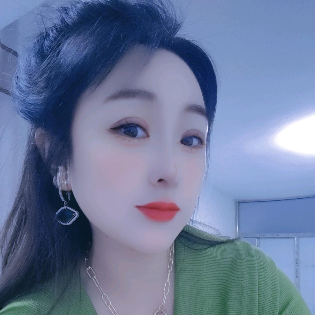 影姐就是👉拽