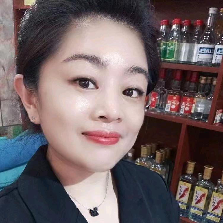 伊通奇烧妙烤烧鸽子店长