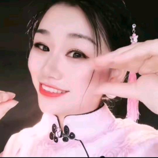 刁蛮格格º ¹ ² ⁷湘儿🦋1