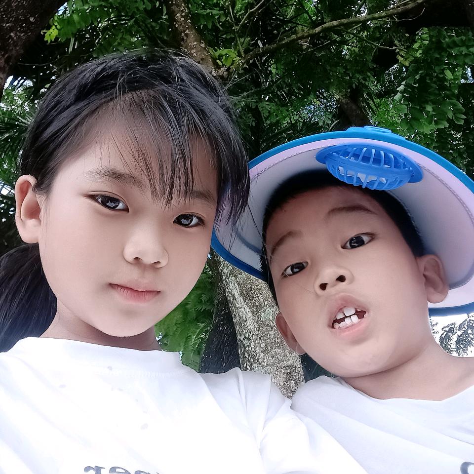 小叶爱唱歌