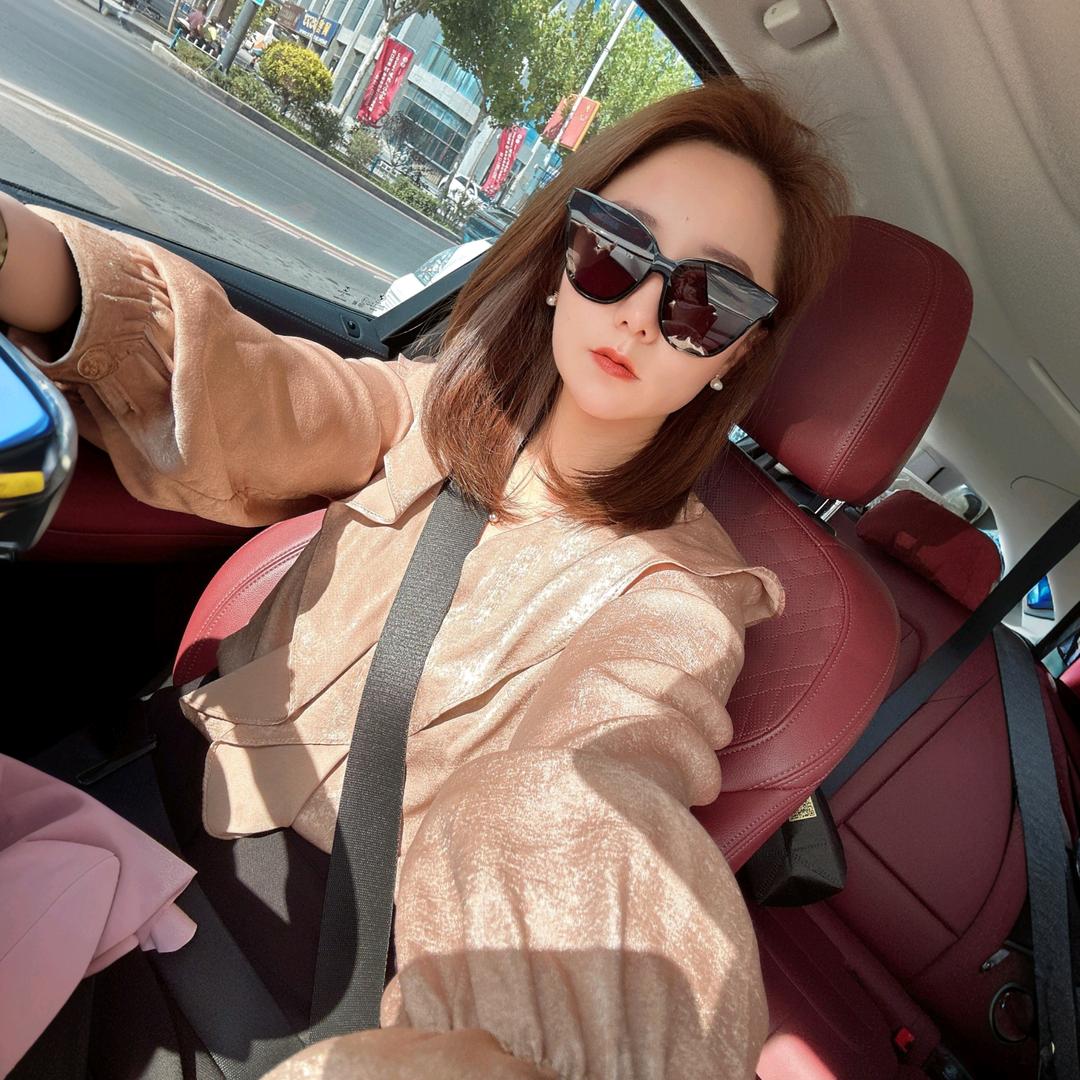 💋 Yan   Yan