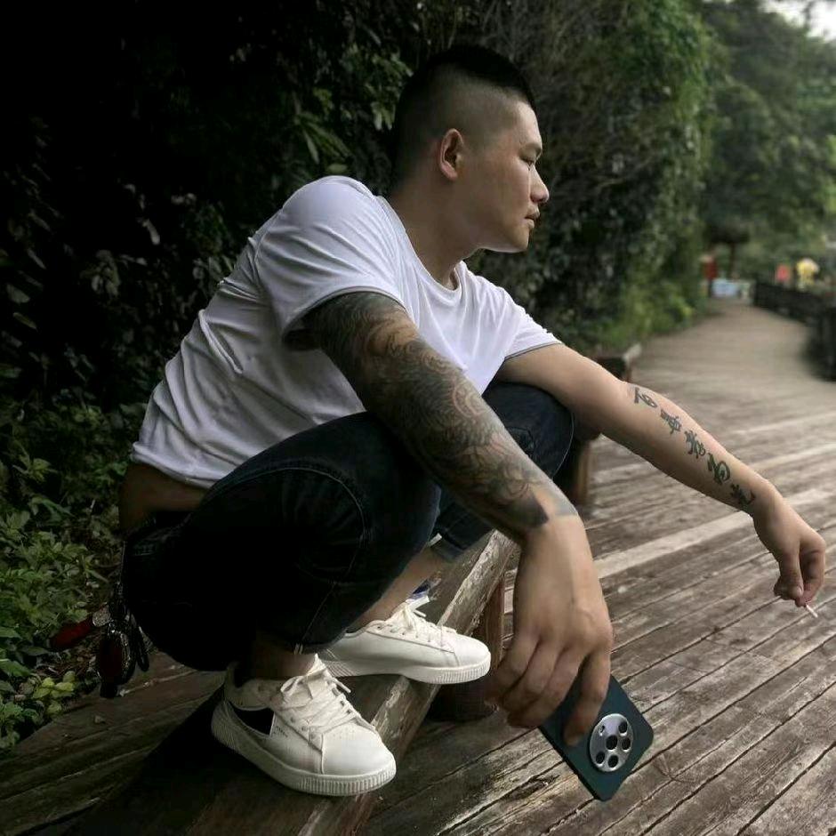 贾宝罗