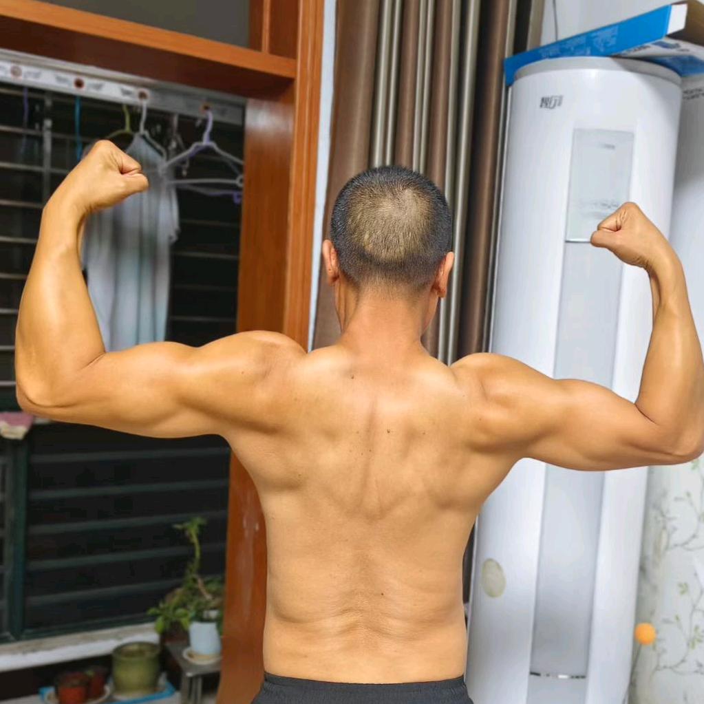 爱打拳的饲料哥