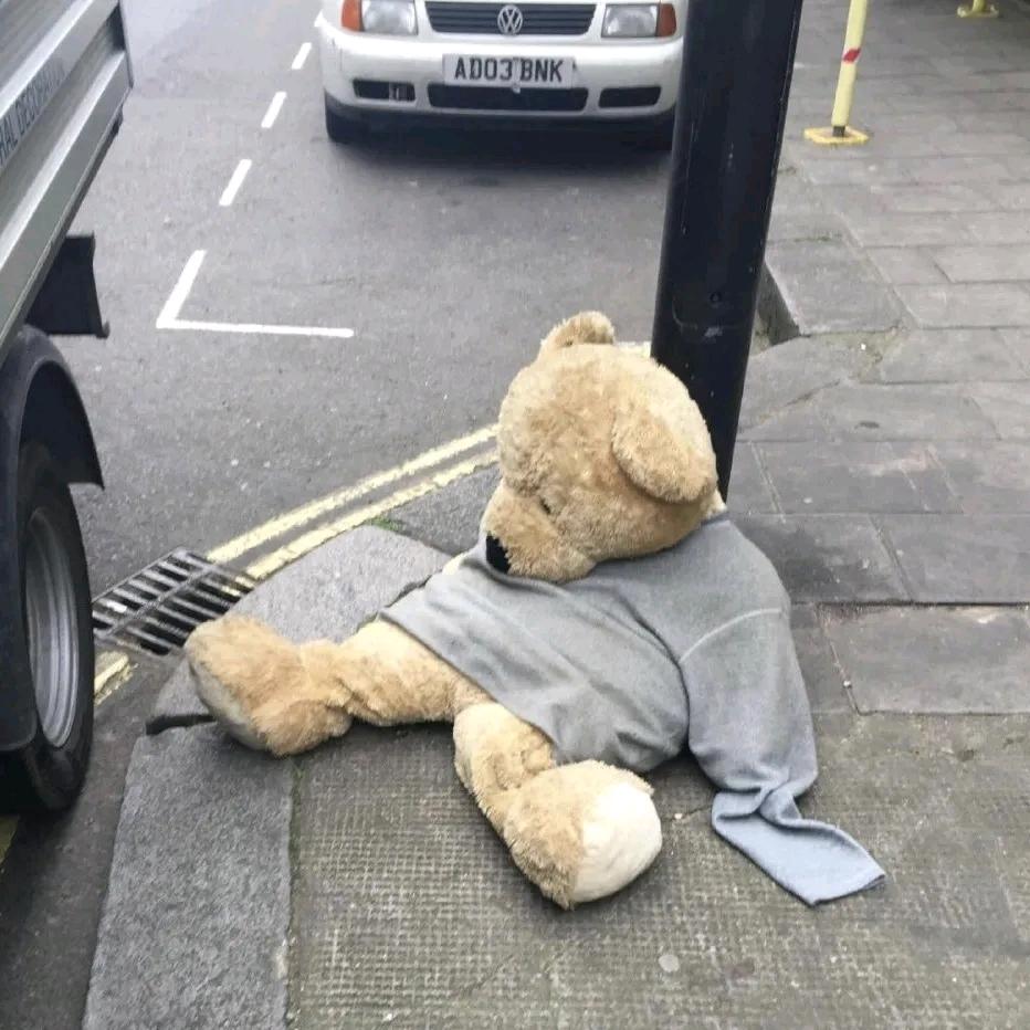 满船清梦压星河