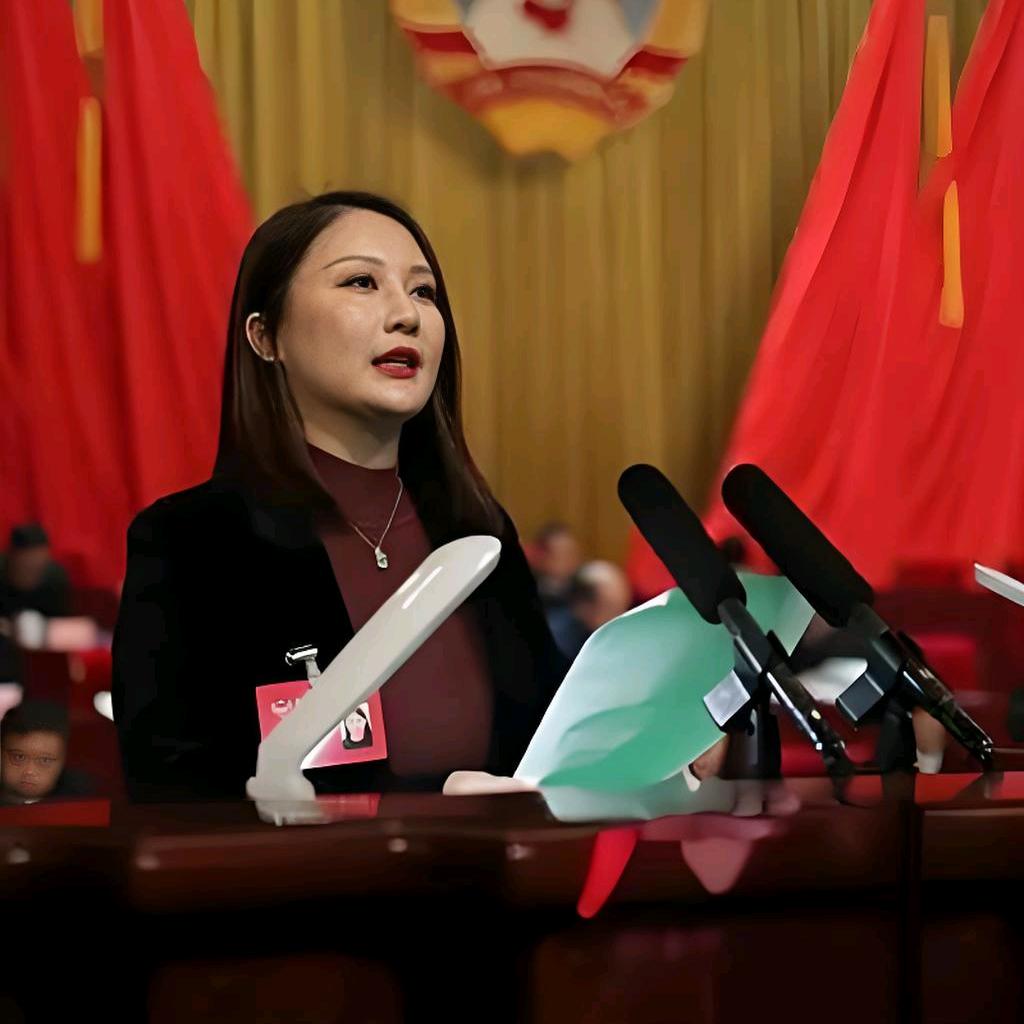 丽丽发声