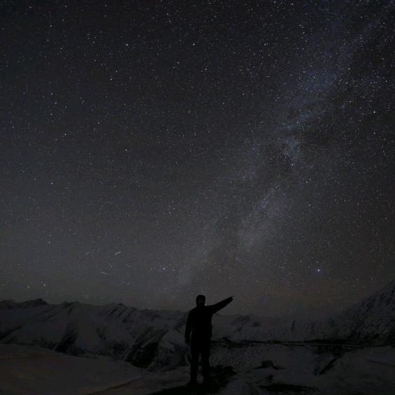 ♛      锐      ♛