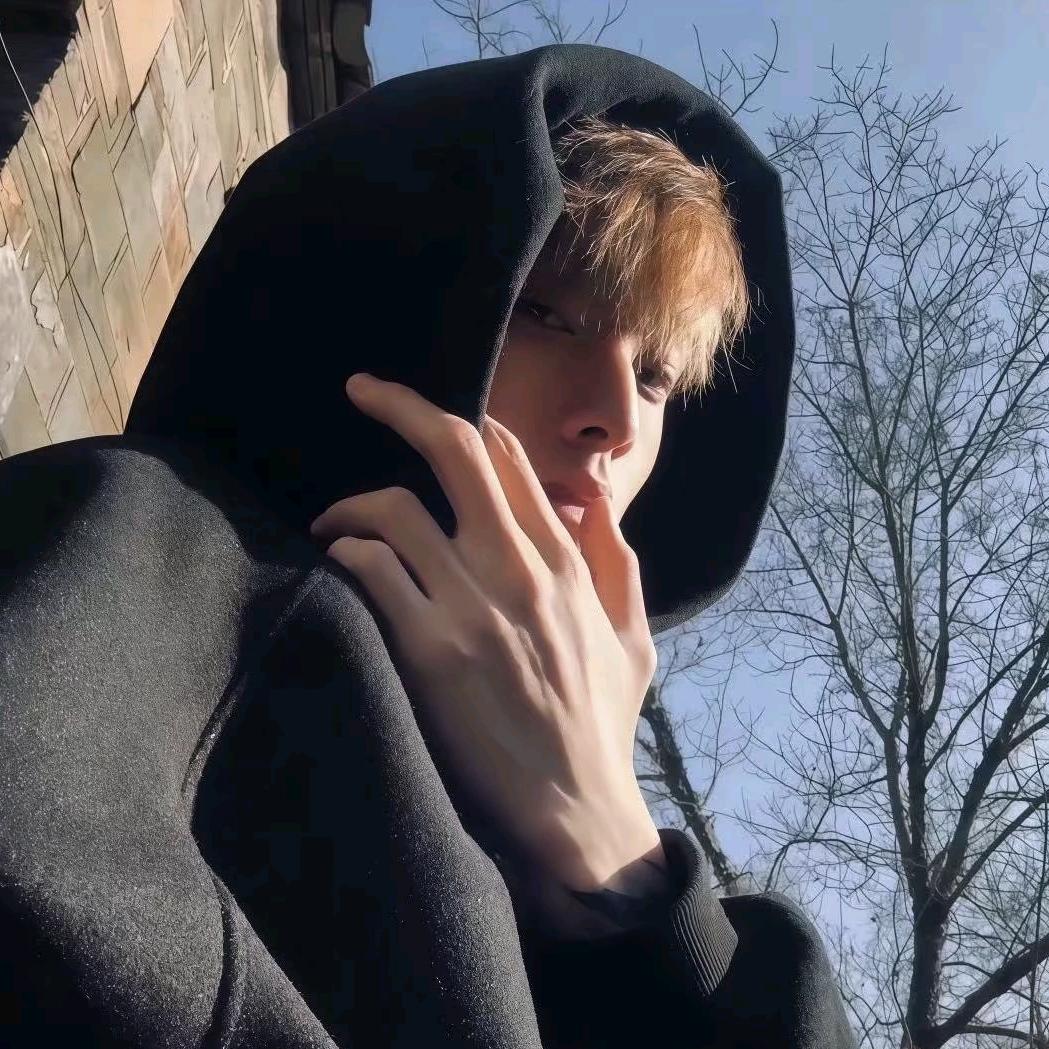 - 𝗦𝗛𝗜𝗡𝗘 阳仔