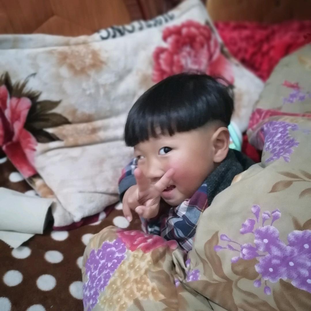 张坤，