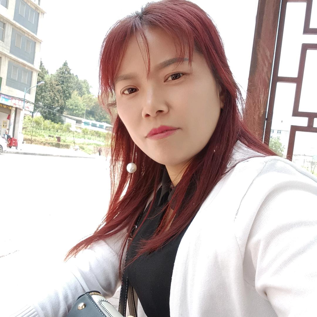小陈  爱山歌