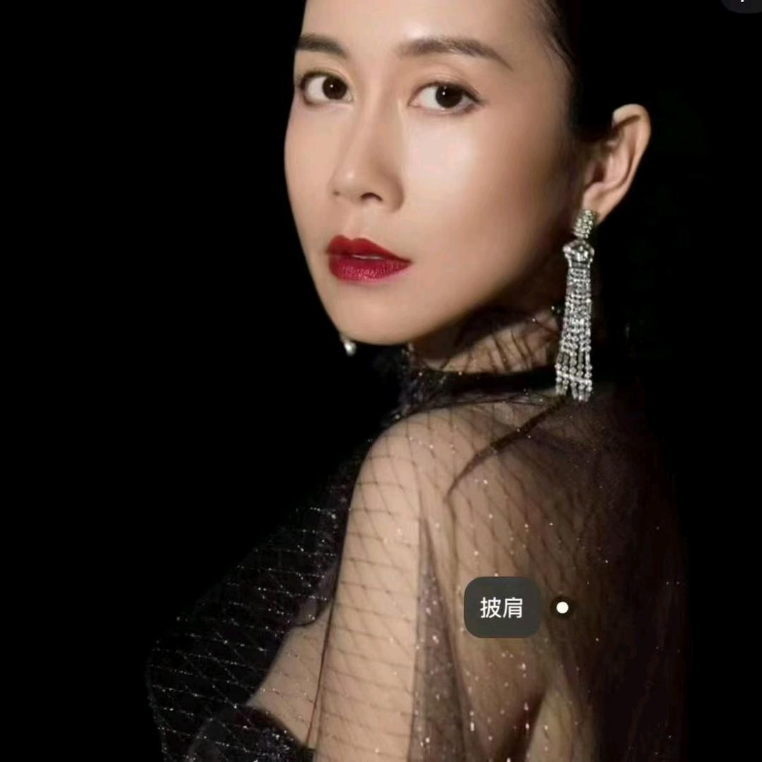 温姐姐美妆间