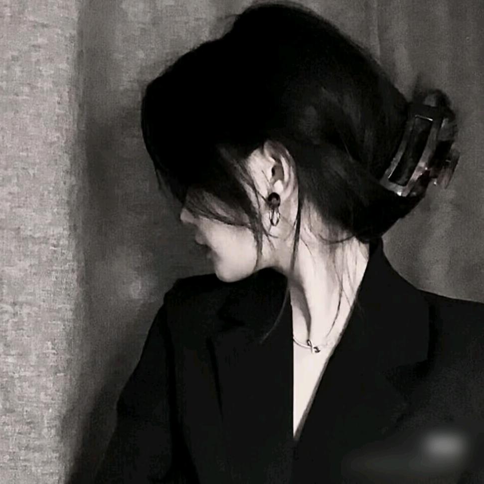 @💞听এۣۖิ说糖很꧔ꦿ甜 ᭄: 💞