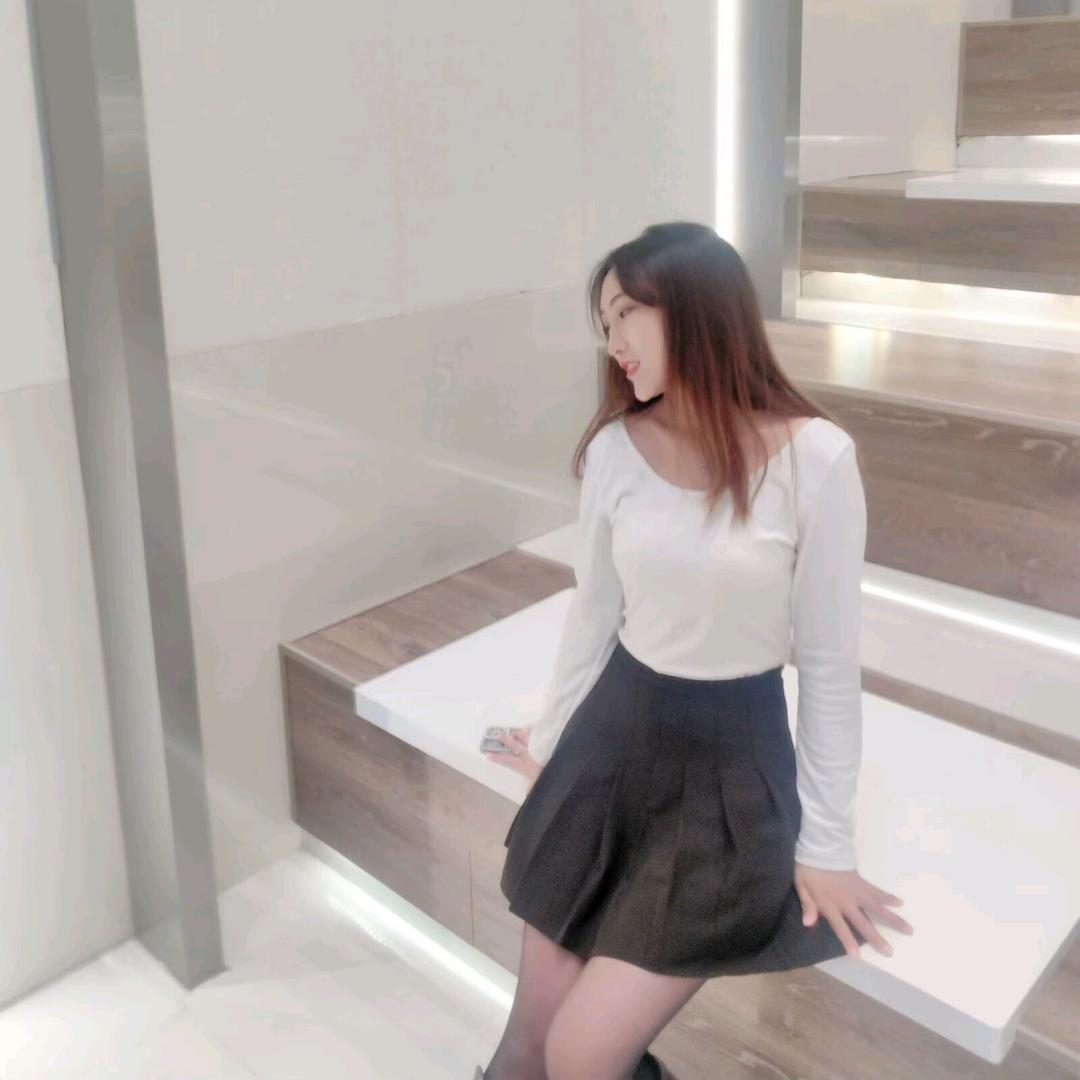 文文（摆烂中）