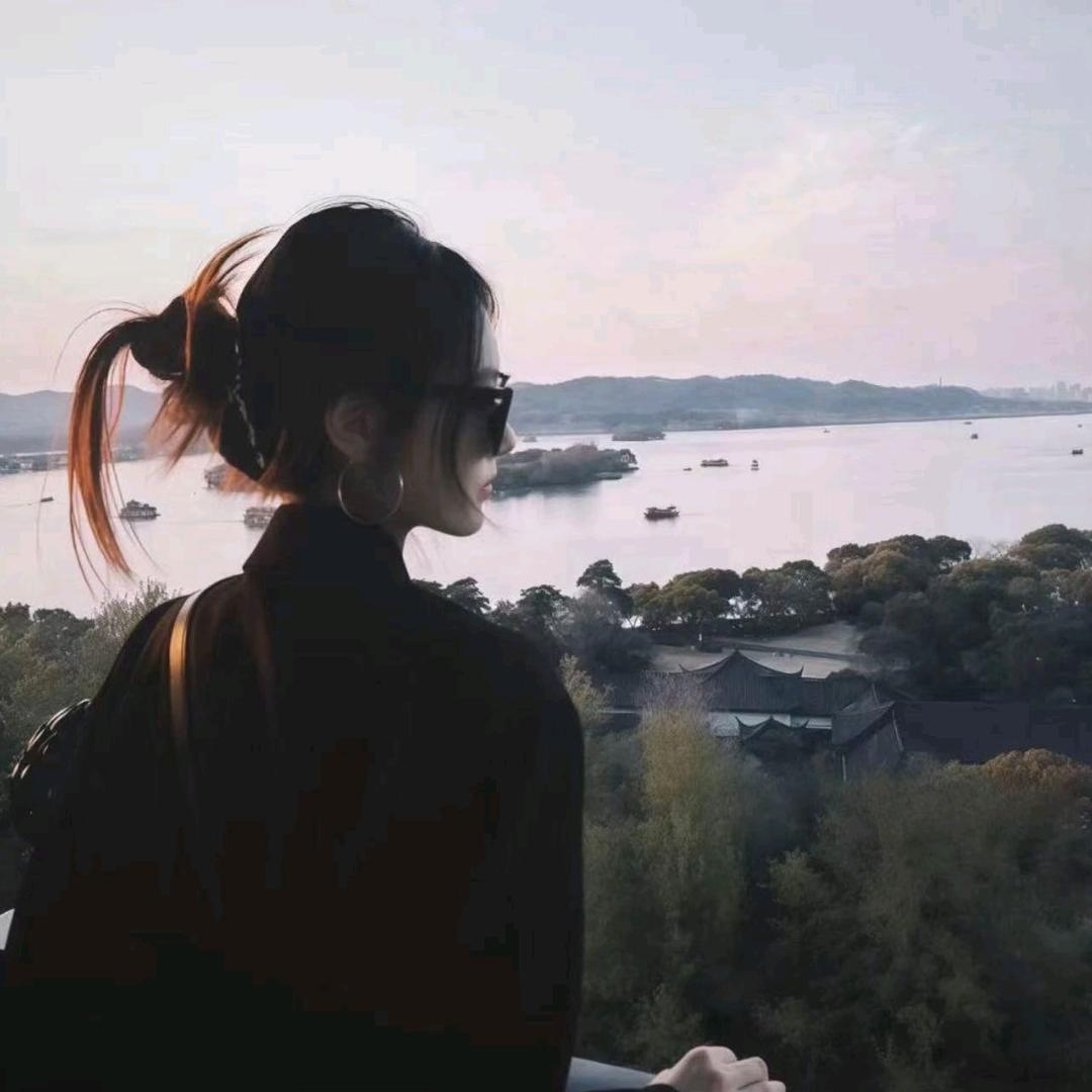 柏盛居士