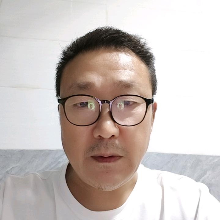 云中飞鹤