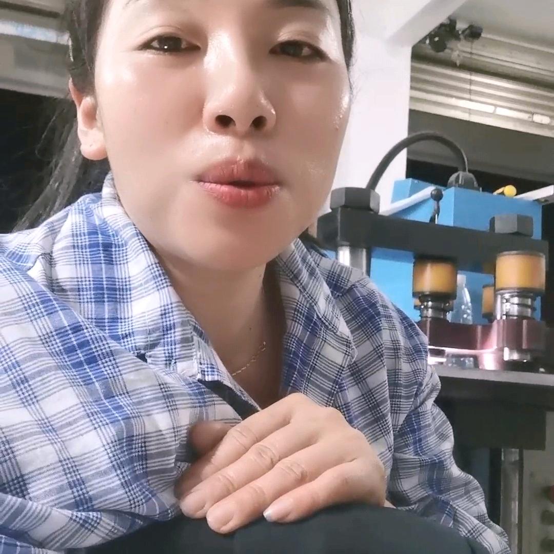 ❣️迷之❤️微笑❣️