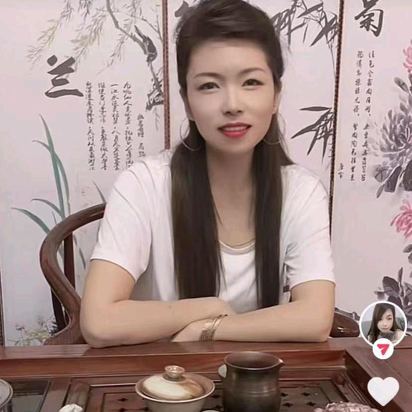 景德镇乾雅陶瓷有限公司