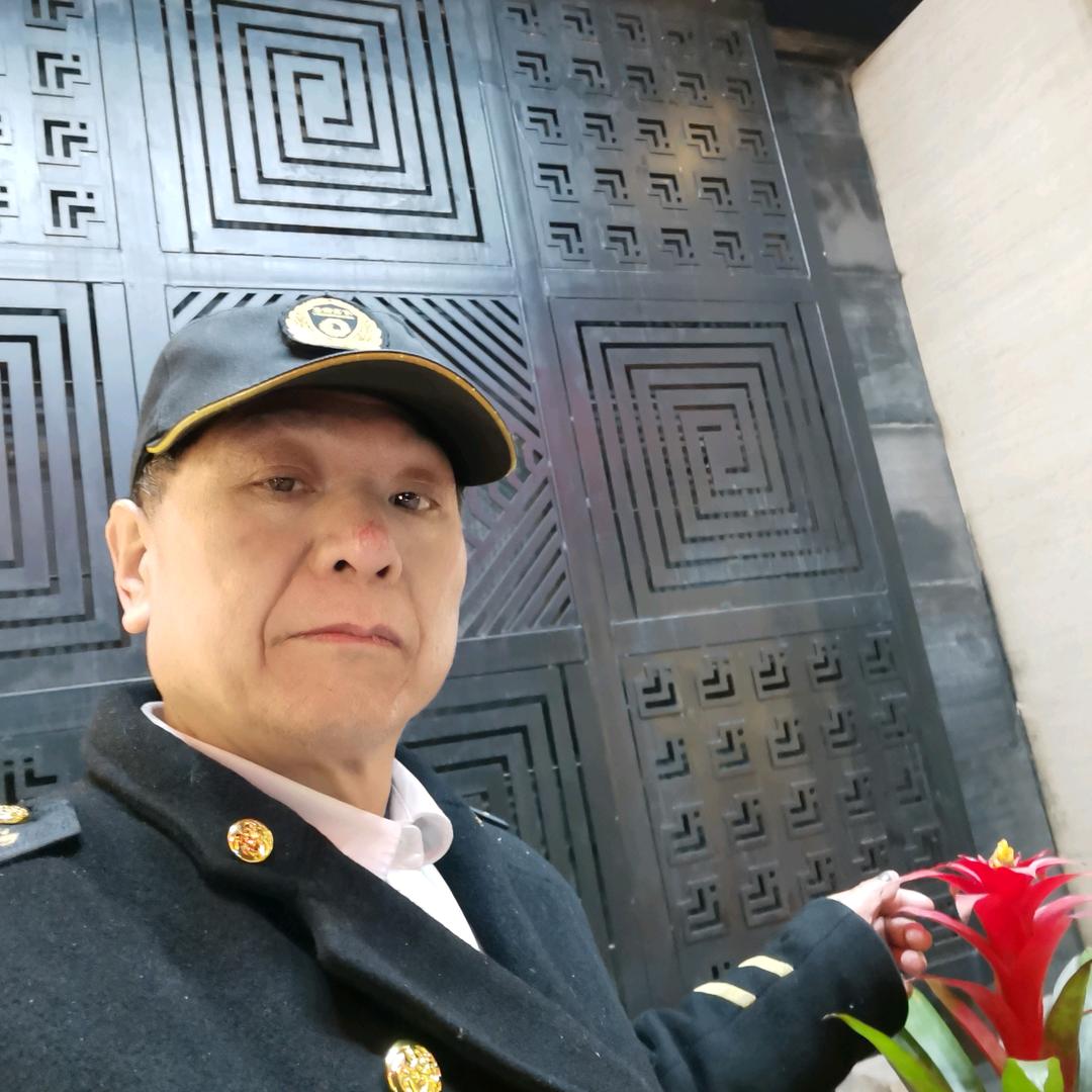雷大哥爱唱山歌