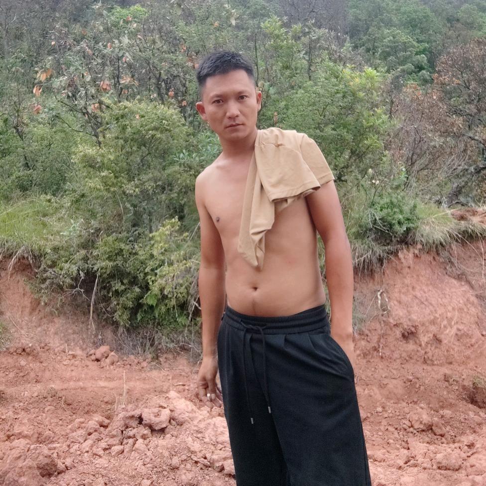 你的小表哥