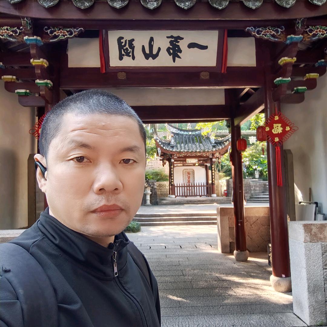 邱垚福州《自在生命礼仪》
