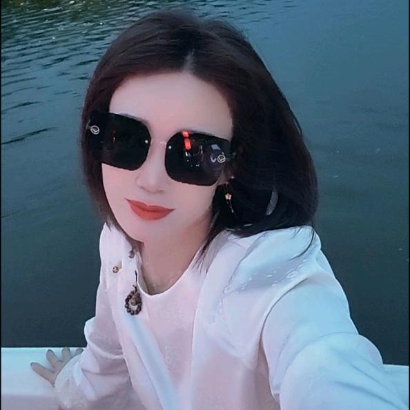 临猗县华诗禾女装