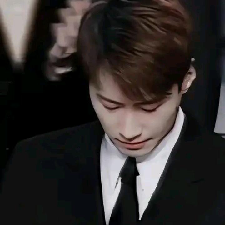 🥀⃟错把᭄敷衍ꦻ当承诺ꦿᭁ