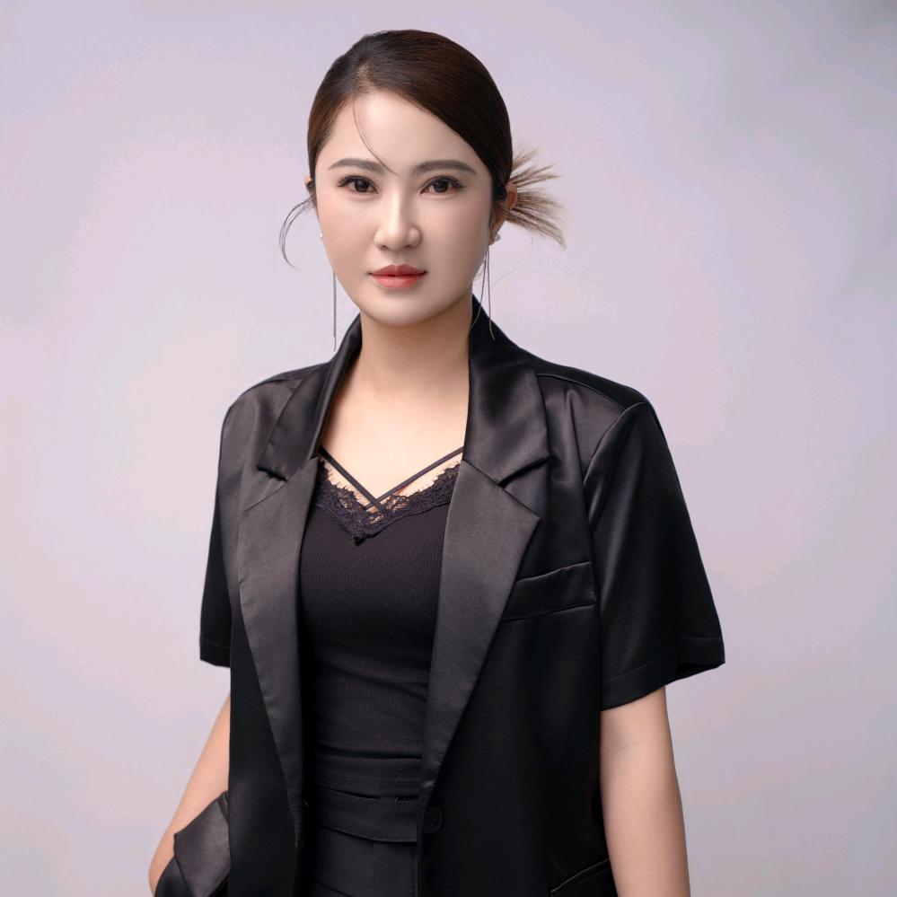 商丘钻石恒美美妆培训冯老师
