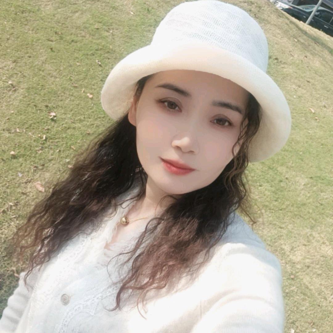 李蓉儿