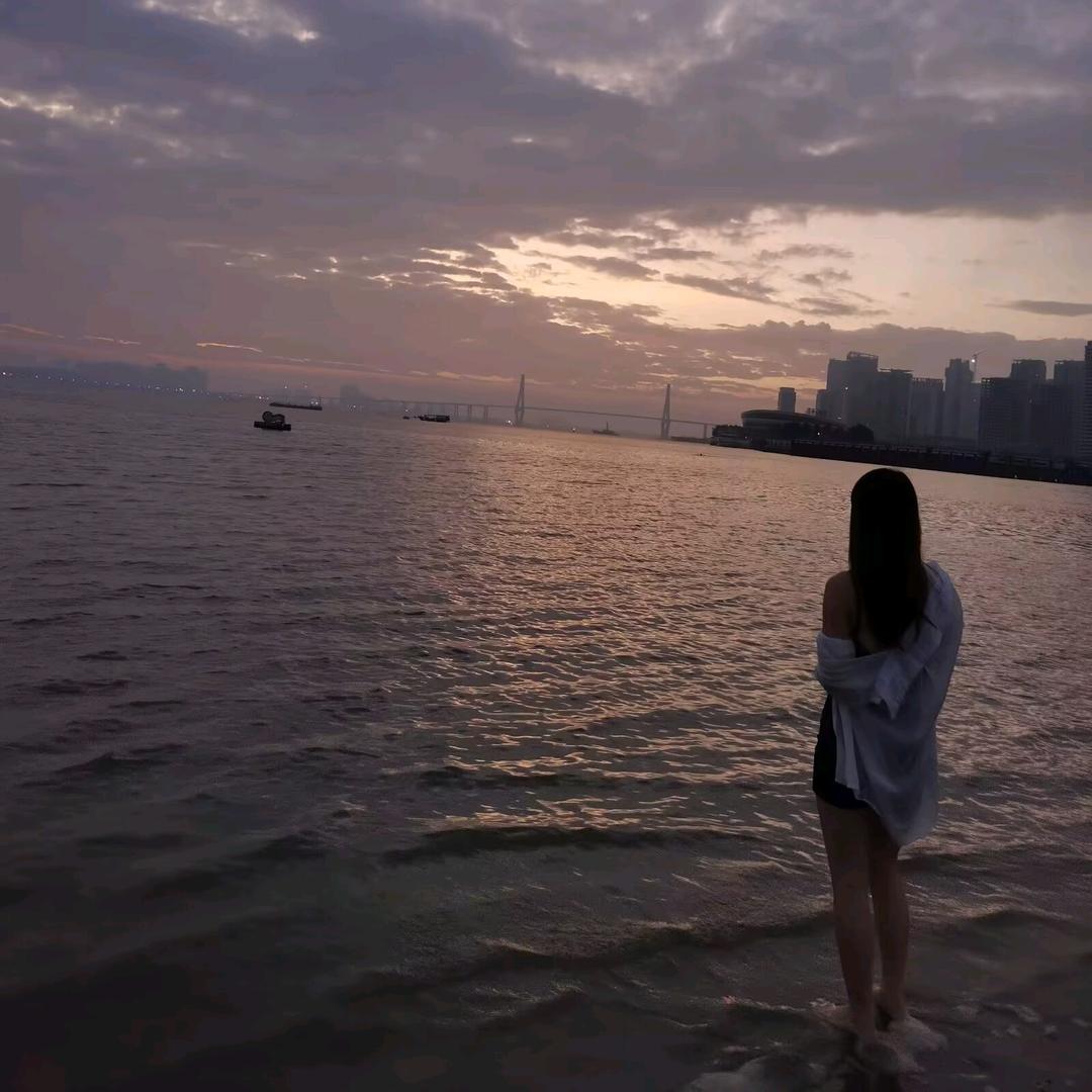 花花吖